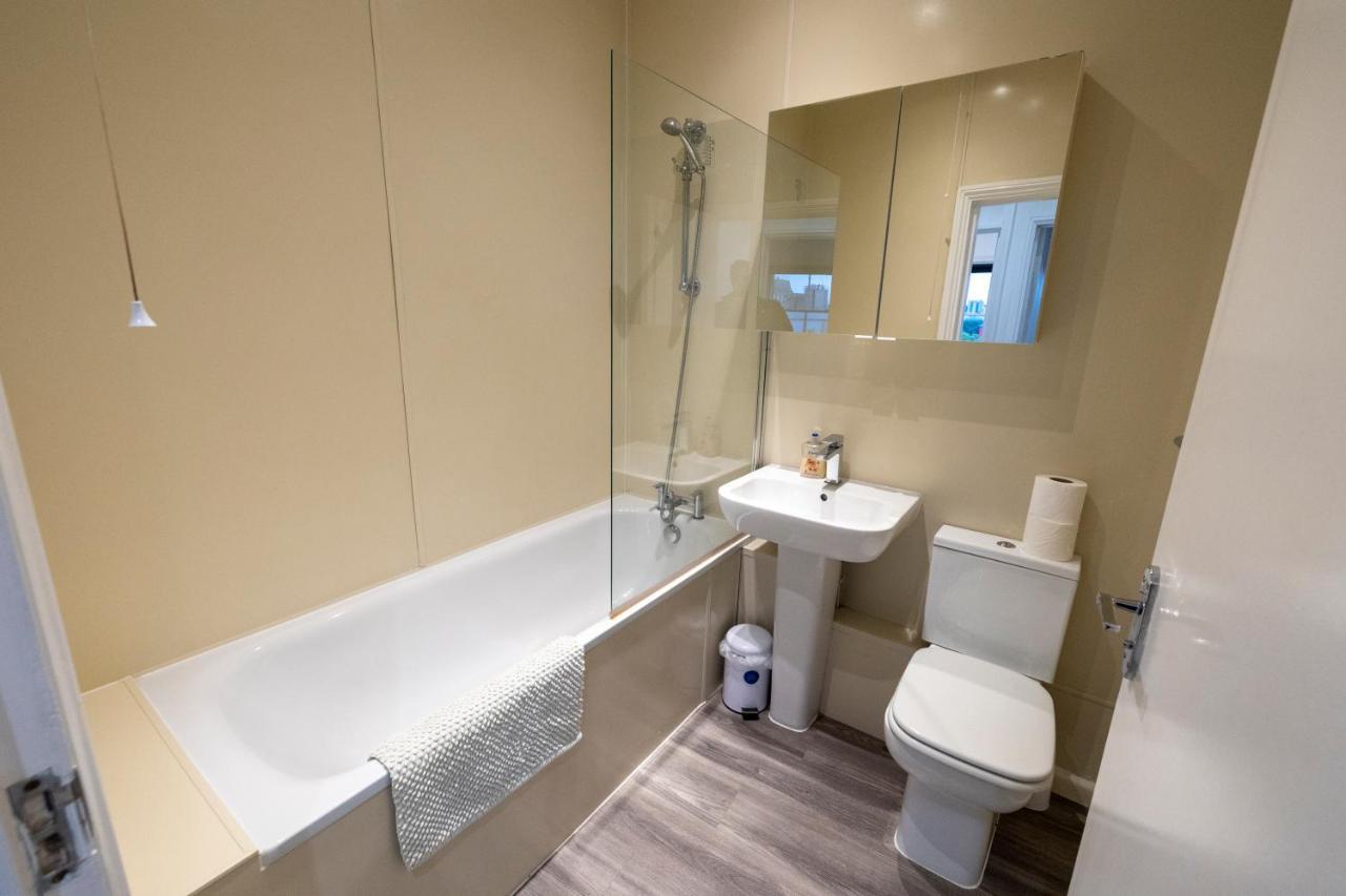 Entire Two Double Bedrooms Flat With River Yare View H6 Great Yarmouth Extérieur photo
